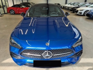 Mercedes CLE Coupe 2.0 200 204KM 2025 CLE 200 4-Matic AMG Line 2.0 (moc 204 KM) 2025, zdjęcie 2