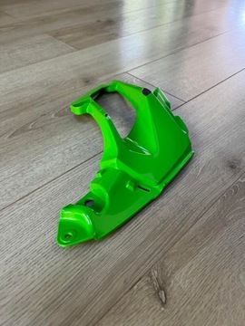 Kawasaki ZX 400 Ninja Bok Owiewka Prawa