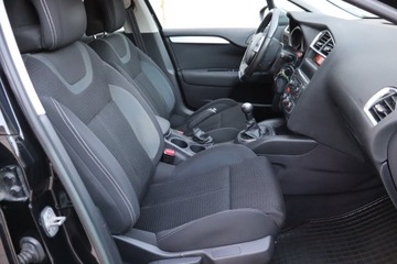 Citroen C4 II Hatchback 5d 1.4 16v VTi 95KM 2013 Citroen C4 1.4 16V, Salon Polska, 1. Właściciel, zdjęcie 8