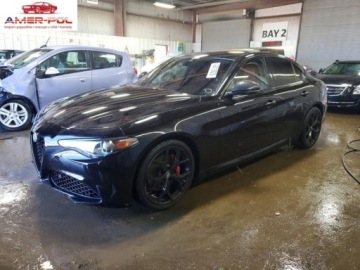Alfa Romeo Giulia II Sedan Facelifting 2.0 Turbo 280KM 2020 Alfa Romeo Giulia 2020 2.0l 2.0 Benzyna 280KM
