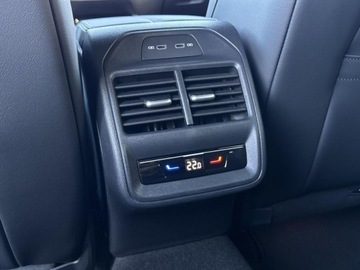 Volkswagen Passat B9 2024 Volkswagen Passat R-Line Matrix DCC Tempomat ACC Masaz Pakiety FV23, zdjęcie 35