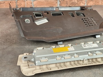 BMW F10 F11 AIRBAG PODUSZKA KOLANOWA PASAŻERA USA 9181133 9181136