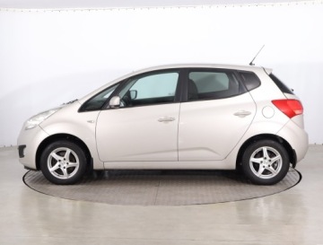 Kia Venga Mikrovan 1.6 DOHC CVVT 125KM 2010 Kia Venga 1.6 CVVT, Salon Polska, Serwis ASO, zdjęcie 2