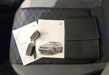 Volkswagen Tiguan II SUV R 2.0 TSI 320KM 2022 Volkswagen Tiguan VAT 23 R 2.0TSI 320KM DSG 4motion 2022 r., salon PL, I w, zdjęcie 38