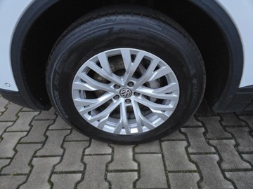 Volkswagen Touareg III SUV 3.0 V6 SCR TDI 231KM 2018 Volkswagen Touareg 3.0 TDI Salon PL I wł. Oś skręt, zdjęcie 26