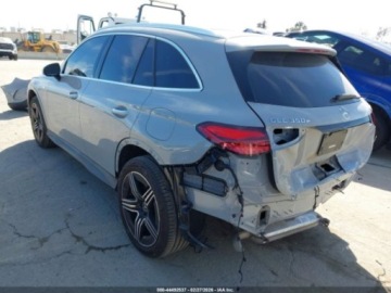 Mercedes GLC C254/X254 SUV Plug-In 2.0 300e 313KM 2025 Mercedes-Benz GLC 350e 4matic, 2025r., 4x4, 2.0L 2.0 Hybryda Plug-in 313KM, zdjęcie 2