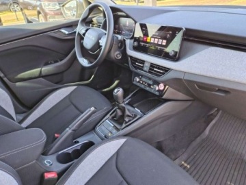 Skoda Kamiq Crossover Facelifting 1.0 TSI 115KM 2025 Skoda Kamiq Benzyna 115KM, zdjęcie 11