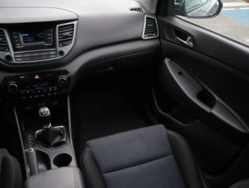 Hyundai Tucson III SUV 1.6 GDI 132KM 2015 Hyundai Tucson 1.6 GDI, Salon Polska, Serwis ASO, zdjęcie 7