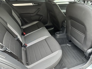 Skoda Rapid II Liftback Facelifting 1.0 TSI 110KM 2018 Skoda Rapid 1.0TSI 110KM l Salon Polska, Czujniki, zdjęcie 7