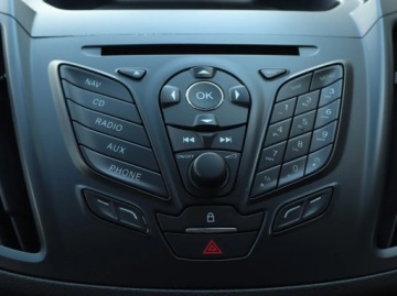 Ford Kuga II SUV 2.0 Duratorq TDCi 140KM 2014 Ford Kuga 2.0 TDCi, Navi, Klima, Tempomat, zdjęcie 12