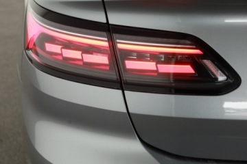 Volkswagen Arteon Fastback Facelifting 2.0 TSI 190KM 2021 VW Arteon 2.0 TSI, Salon Polska, Serwis ASO, zdjęcie 21