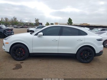 Porsche Cayenne III 2022 Porsche Cayenne Coupe Platinum Edition 2022 3.0l 3.0 Benzyna 335KM, zdjęcie 2
