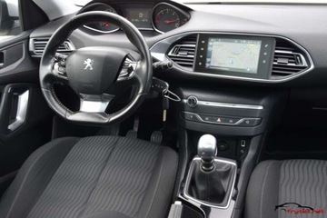 Peugeot 308 II 2014 Peugeot 308 1.6 Diesel 120KM, zdjęcie 28