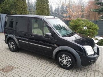 Ford Tourneo Connect I LWB 1.8 Duratorq TDCi 90KM 2010 Ford Tourneo Connect 1.8 TDC 90KM Klimatyzacja, zdjęcie 3