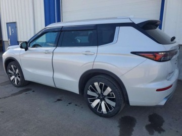 Mitsubishi Outlander IV 2025 Mitsubishi Outlander SEL 2025 2.5 Benzyna 181KM, zdjęcie 2