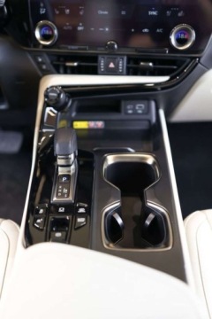 Lexus NX II SUV Facelifting 2.5 450h+ 309KM 2024 Lexus NX 450h Omotenashi AWD 2.5 Hybryda Plug-in 309KM, zdjęcie 17