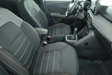 Dacia Logan III 2023 Dacia Sandero 1.0 TCe, Salon Polska, Serwis ASO, zdjęcie 6