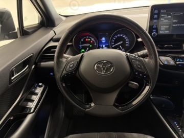 Toyota C-HR I Crossover Facelifting 1.8 Hybrid 122KM 2021 Toyota C-HR 1.8 Hybrid GPF GR Sport Toyota C-HR 1., zdjęcie 11