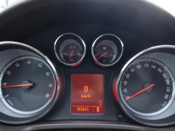 Opel Insignia I Sedan 1.8 Twinport ECOTEC 140KM 2009 Opel Insignia 1.8, Navi, Klima, Klimatronic, zdjęcie 10