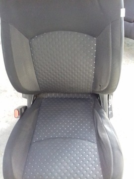 SEDADLA KŮŽE OHŘÍVAČ ELEKTRIKA MITSUBISHI ASX