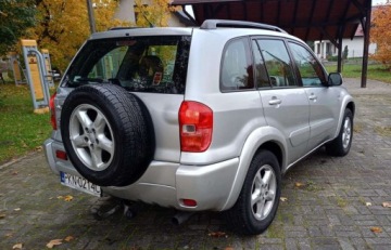 Toyota RAV4 II 2003 Toyota RAV4 Toyota RAV4 2.0 d 4x4 2.0 Diesel 85KM, zdjęcie 5