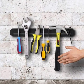 МАГНИТНАЯ ПОЛОСКА С ДВОЙНЫМ МАГНИТОМ ДЛЯ ХРАНЕНИЯ МЕТАЛЛИЧЕСКИХ ПРЕДМЕТОВ