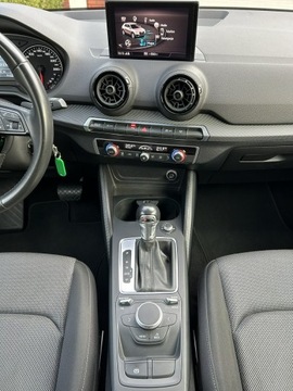 Audi Q2 SUV 1.6 TDI 116KM 2018 Audi Q2 1.6 TDi automat S-tronic, zdjęcie 19