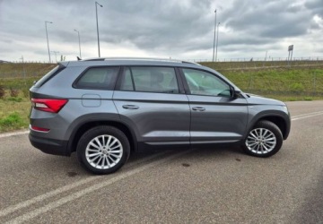 Skoda Kodiaq I SUV 2.0 TDI 150KM 2019 Skoda Kodiaq Skoda Kodiaq 2.0 TDI 4x2 Ambition DSG 7os 2.0 Diesel 150KM, zdjęcie 3