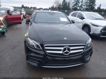 Mercedes Klasa E W213 2020 Mercedes-Benz Klasa E 2020 MERCEDES-BENZ E 350 4MATIC 2.0 Benzyna 255KM, zdjęcie 12