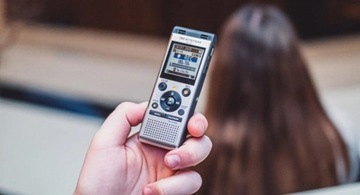 Диктофон OLYMPUS WS-882 (4 ГБ)