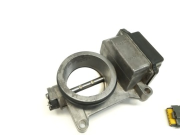 ДРОССЕЛЬ RENAULT SCENIC II 1.4 16V 8200063652