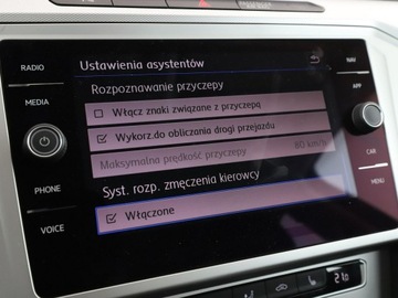 Volkswagen Passat B8 Variant 2.0 TDI BlueMotion SCR 150KM 2019 Volkswagen Passat 2.0TDI Comfortline Tempomat, zdjęcie 27