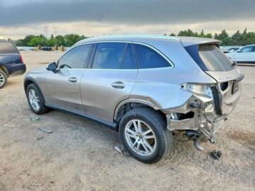 Mercedes GLC C254/X254 2023 Mercedes-Benz GLC 300 4matic 2023 2.0 Benzyna 255KM, zdjęcie 1