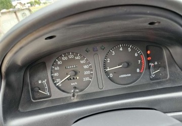 Toyota Corolla VIII Kombi 1.4 VVti 97KM 2001 Toyota Corolla Toyota Corolla 1.4 Terra1 1.4 Benzyna 97KM, zdjęcie 13