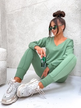 КОМПЛЕКТ ХЛОПКОВОЙ КУРТКИ, ДЛИННЫЙ РУКАВ, V-образный вырез