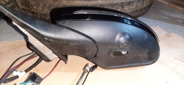 C TŘÍDA W205 ZRCÁTKO PRAVÉ 8+8+1+1 197 EVROPA