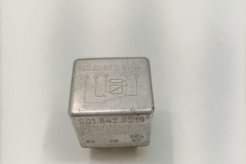 RELÉ MERCEDES-BENZ SL (R107) A0015420219 3.8L GASOLINE 150KW 1982
