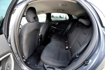 Volvo V40 II Hatchback 1.6 D2 115KM 2012 Volvo V40 1,6 HDi 115Km Ledy Digital Navi City, zdjęcie 7