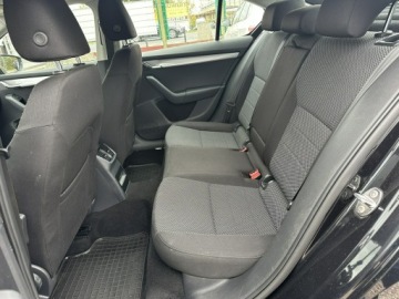 Skoda Octavia III Liftback 1.8 TSI 180KM 2013 Škoda Octavia Skoda Octavia 1.8 TSI, zdjęcie 28