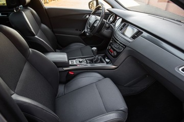 Peugeot 508 I SW 1.6 THP 156KM 2011 Peugeot 508 SW 1.6 Turbo 156PS full opcja keyles HeadUp Xenon Navi Gwaranc, zdjęcie 6
