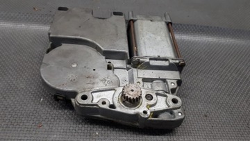 1H0959731 электродвигатель люка VW Golf III