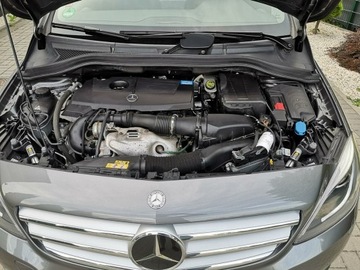 Mercedes Klasa B W246 Sports Tourer 180 BlueEFFICIENCY 122KM 2012 Mercedes B 180 1,6 16v 122KM # Klimatronik# Navi #, zdjęcie 22