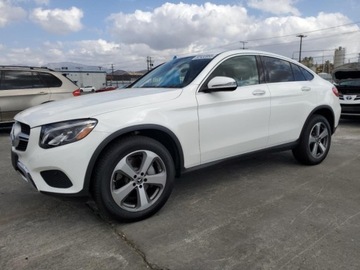 Mercedes GLC C253 2018 Mercedes-Benz GLC 2018 r., 2,0 L GLC COUPE 300 4MATIC 2.0 Benzyna 241KM