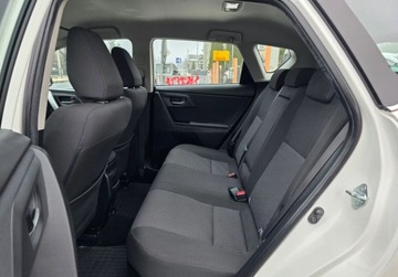 Toyota Auris II 2013 Toyota Auris Niski przbiegladna i zadbana prosto z Niemiec 1.8 Hybryda, zdjęcie 15