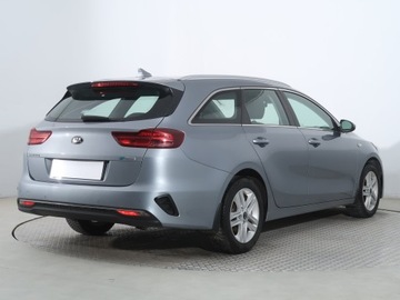Kia Ceed III Kombi 1.6 CRDi 136KM 2021 Kia Ceed 1.6 CRDi MHEV, Salon Polska, zdjęcie 4