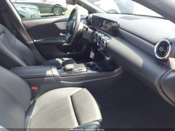 Mercedes Klasa A W177/V177 2020 Mercedes-Benz Klasa A 220 2020 2.0l 2.0 Benzyna 188KM, zdjęcie 9