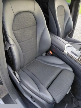 Mercedes GLC C253 SUV Plug-In 2.0 300de 306KM 2020 Mercedes-Benz GLC 2.0 Hybryda Plug-in 306KM AMG 2020r, zdjęcie 7