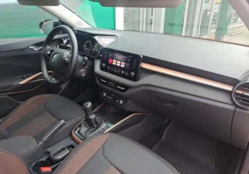 Skoda Fabia III Hatchback Facelifting 1.0 TSI 95KM 2021 Skoda Fabia Panorama Color Concept Style 1.0 TSI Salon PL VAT-23 Benzyna, zdjęcie 9