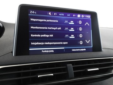 Peugeot 3008 I Crossover Facelifting 1.2 PureTech 130KM 2016 Peugeot 3008 półskóra virtual cocpit navi klima, zdjęcie 26
