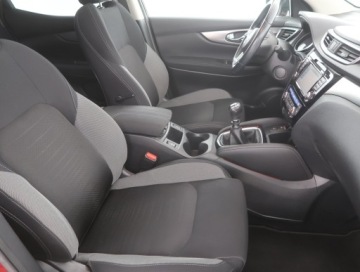 Nissan Qashqai II Crossover 1.2 DIG-T 115KM 2017 Nissan Qashqai 1.2 DIG-T, Salon Polska, zdjęcie 8